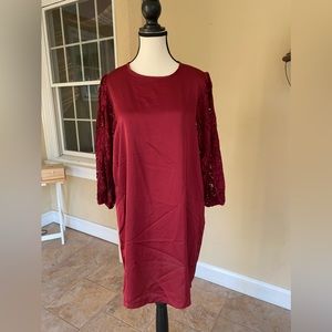 Satin maxi dress with lace sleeves
